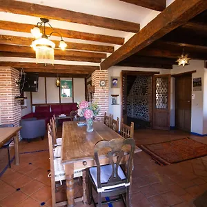 Cortijo Arbolitos Habitación en casa particular